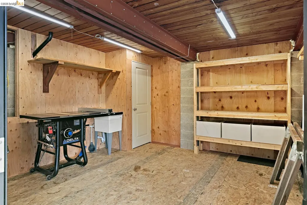 1357 Glendale Avenue Berkeley CA 94708