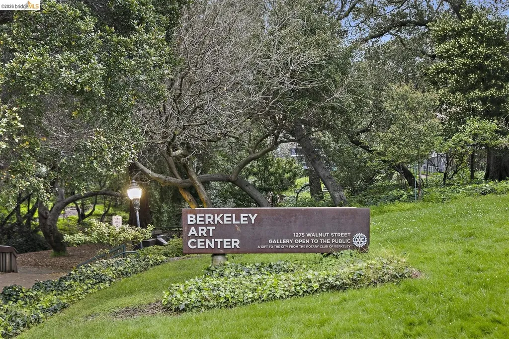 1357 Glendale Avenue Berkeley CA 94708