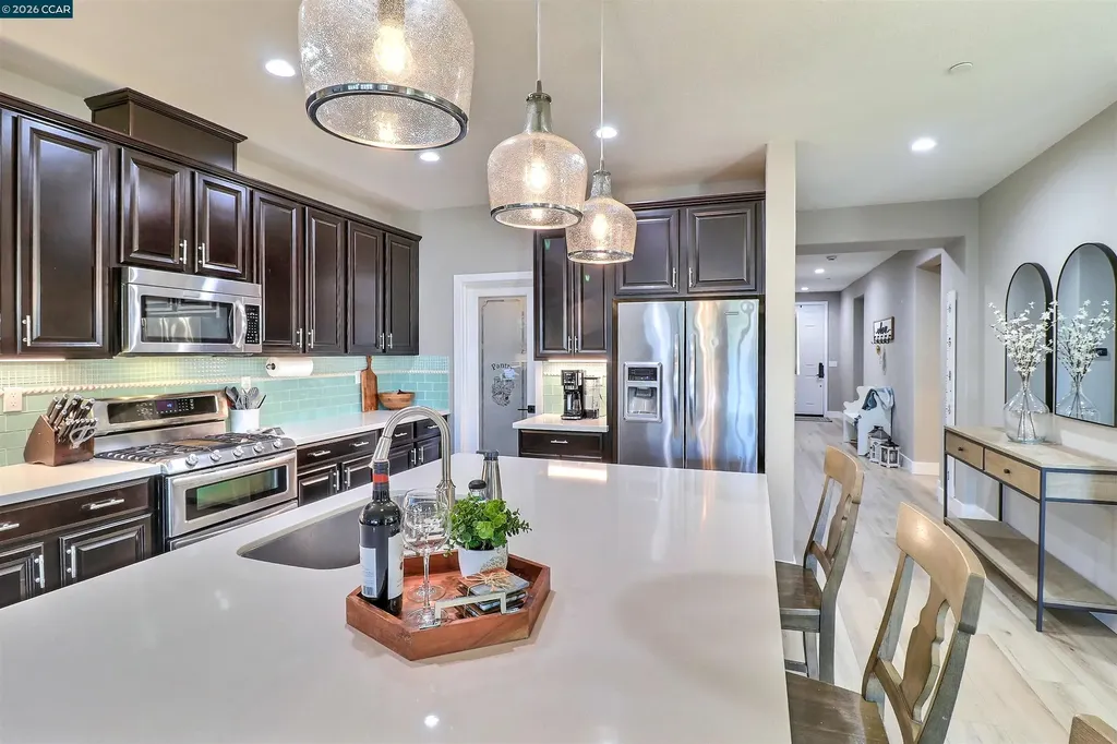 803 Pathfinder Court Oakley CA 94561