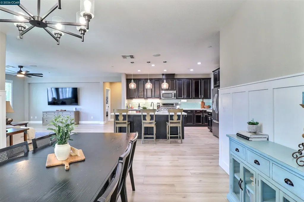 803 Pathfinder Court Oakley CA 94561