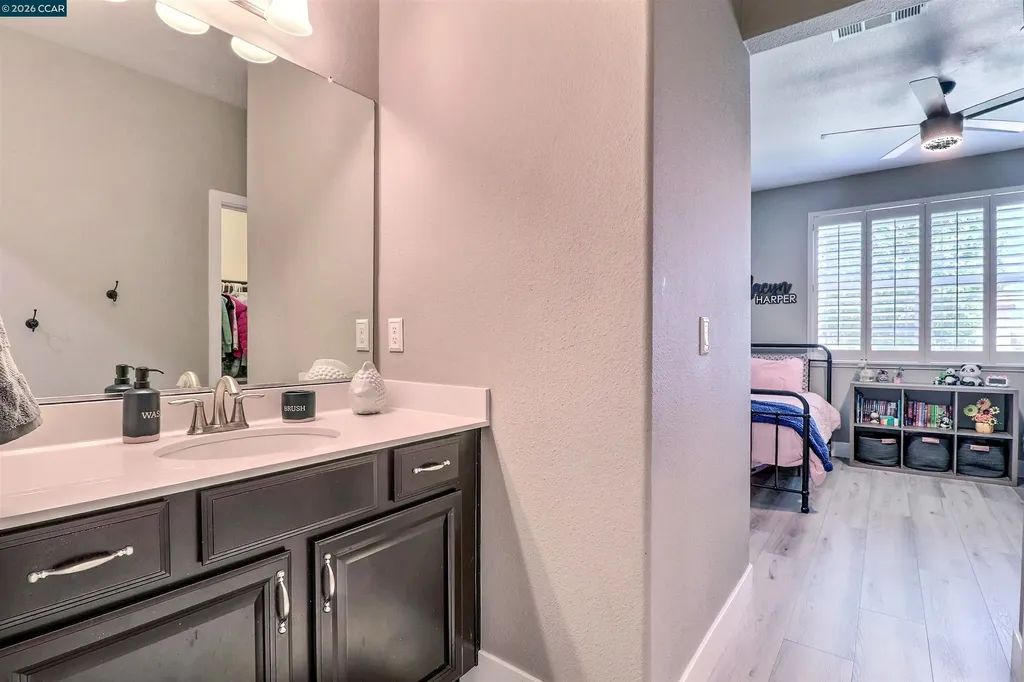 803 Pathfinder Court Oakley CA 94561