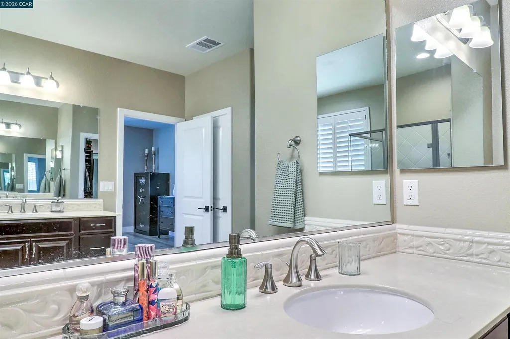 803 Pathfinder Court Oakley CA 94561