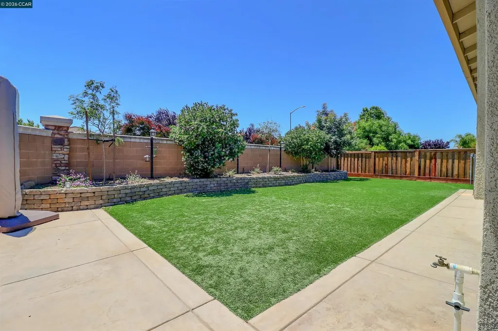 803 Pathfinder Court Oakley CA 94561