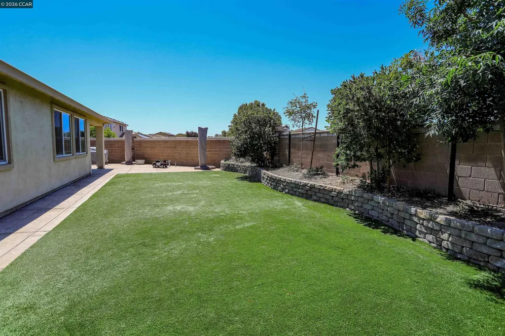 803 Pathfinder Court Oakley CA 94561