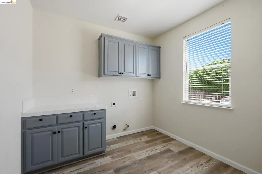 74 Vella Circle Oakley CA 94561