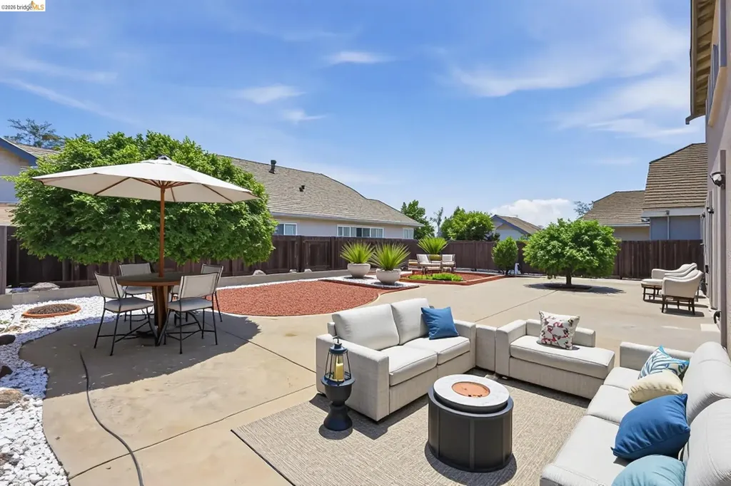 74 Vella Circle Oakley CA 94561