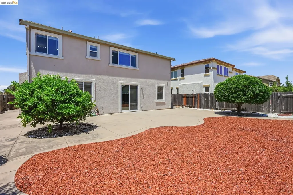 74 Vella Circle Oakley CA 94561