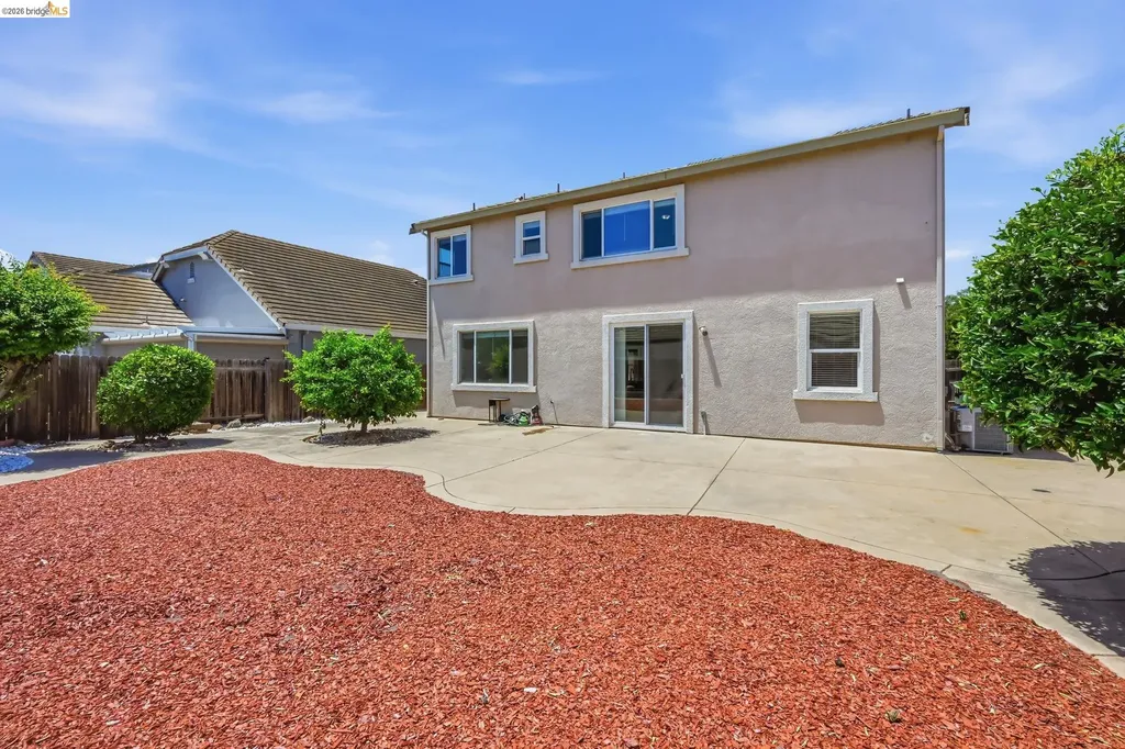 74 Vella Circle Oakley CA 94561