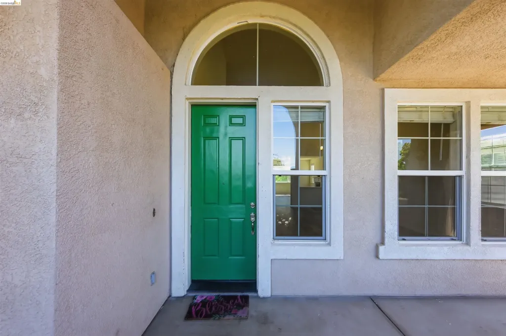 74 Vella Circle Oakley CA 94561