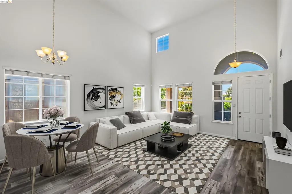 74 Vella Circle Oakley CA 94561