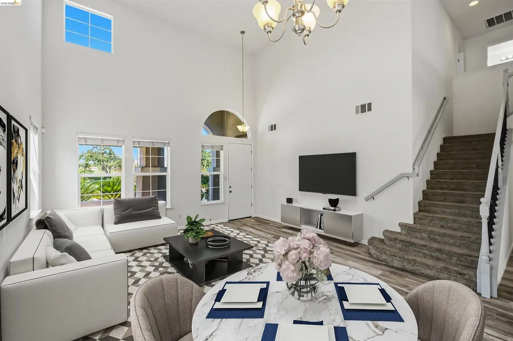 74 Vella Circle Oakley CA 94561
