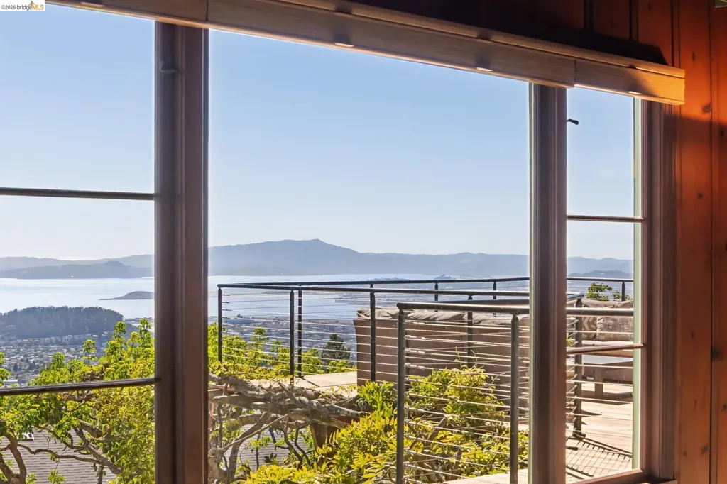 706 Hilldale Avenue Berkeley CA 94708