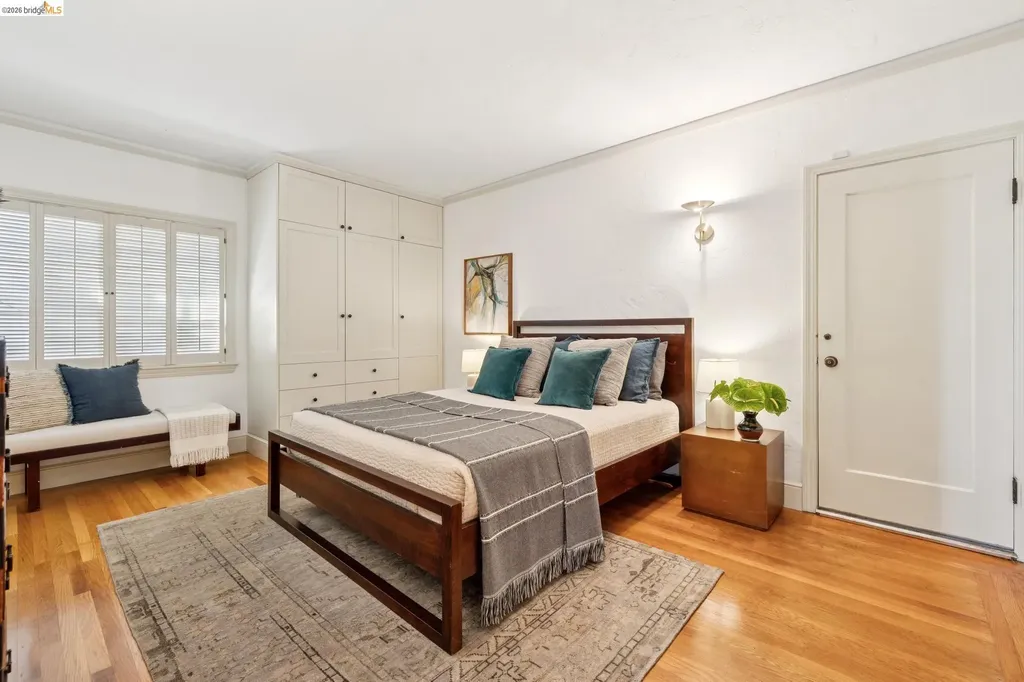 706 Hilldale Avenue Berkeley CA 94708