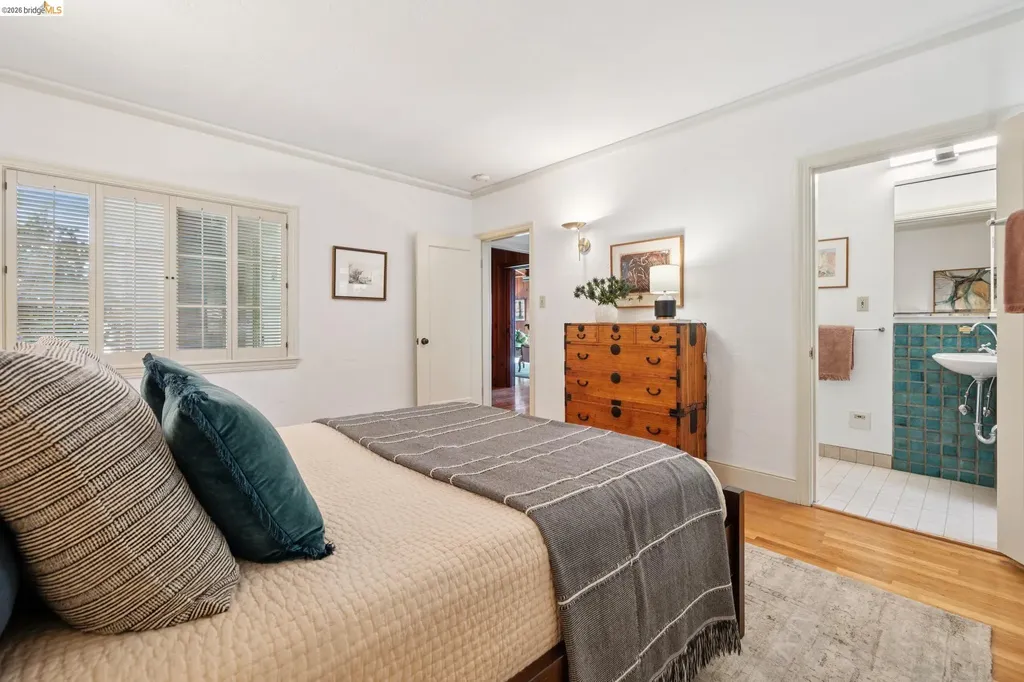706 Hilldale Avenue Berkeley CA 94708