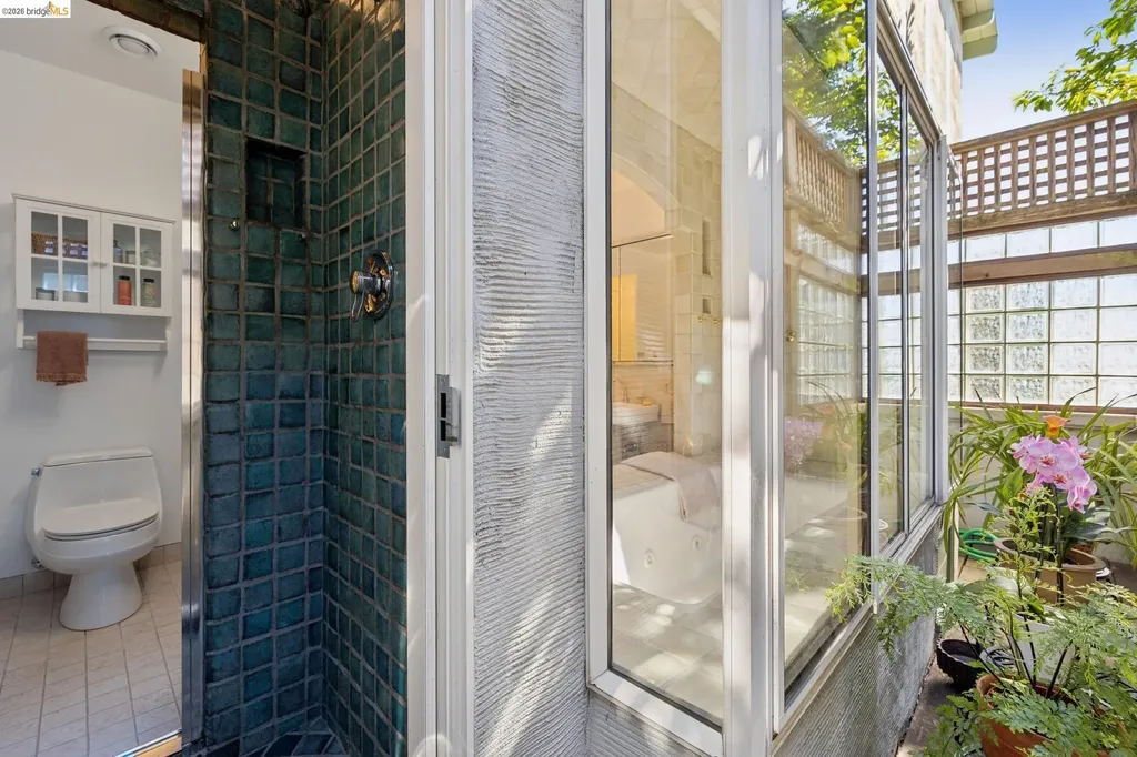 706 Hilldale Avenue Berkeley CA 94708
