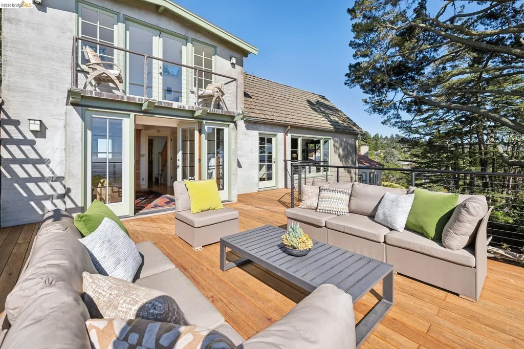 706 Hilldale Avenue Berkeley CA 94708