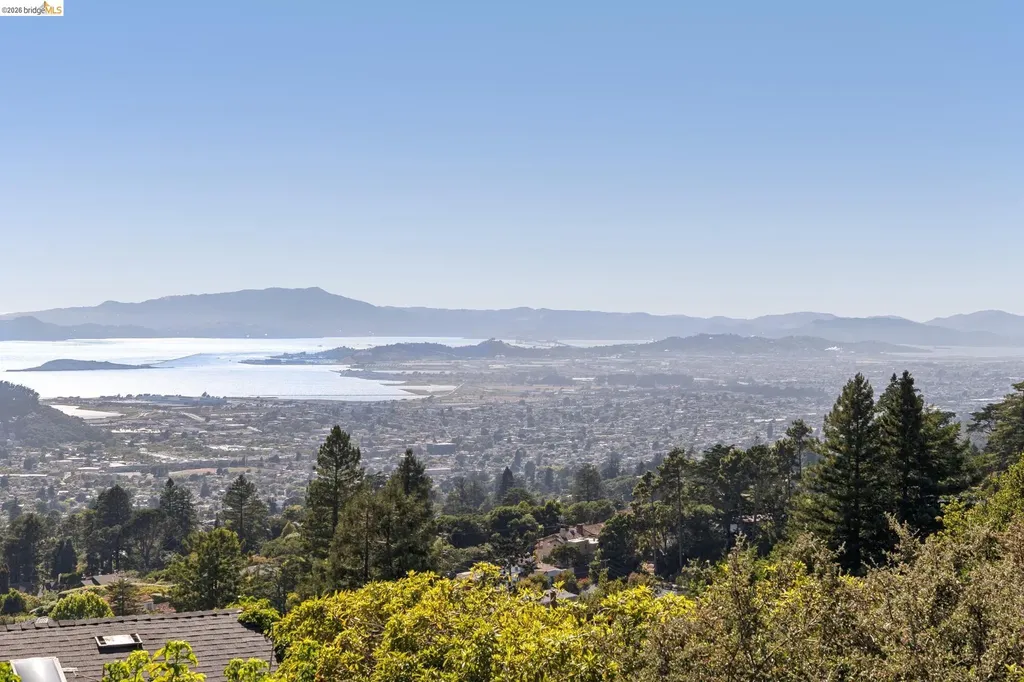 706 Hilldale Avenue Berkeley CA 94708