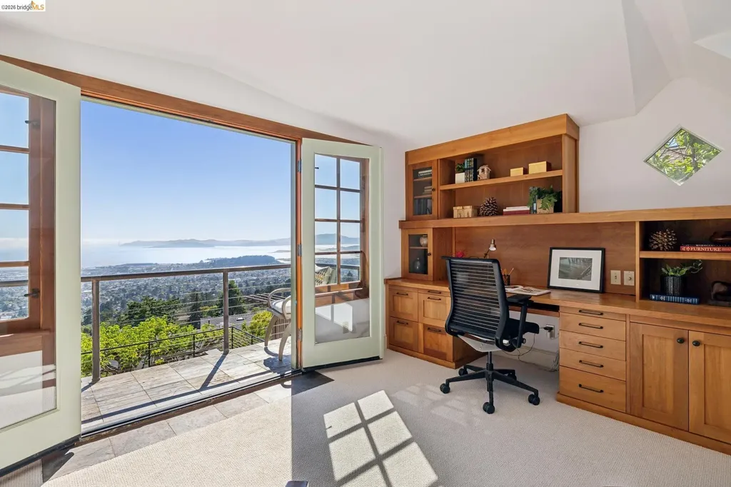 706 Hilldale Avenue Berkeley CA 94708
