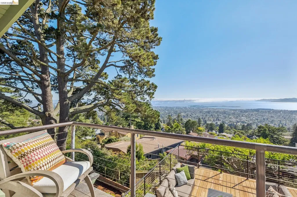 706 Hilldale Avenue Berkeley CA 94708