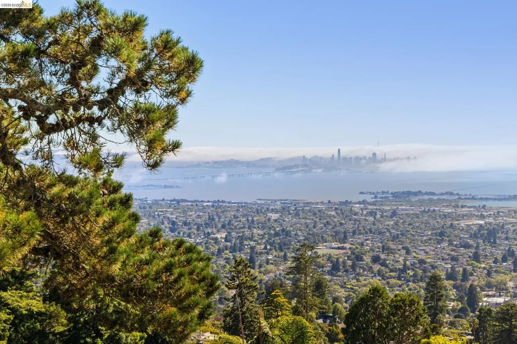 706 Hilldale Avenue Berkeley CA 94708