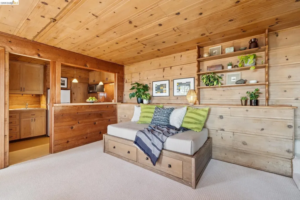 706 Hilldale Avenue Berkeley CA 94708