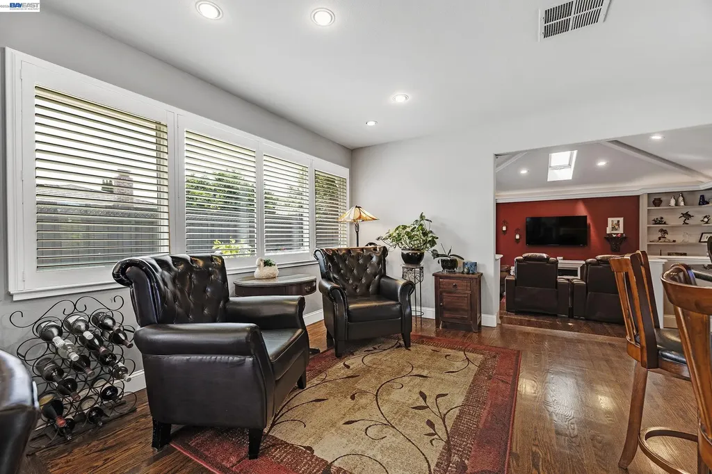 524 Hillview Drive Fremont CA 94536