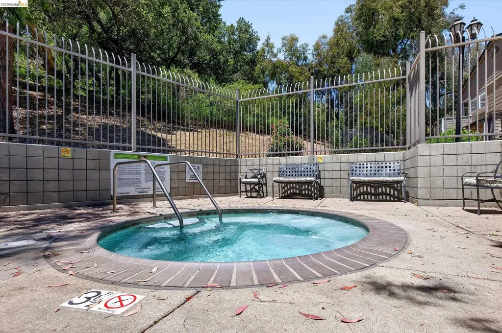 660 Canyon Oaks Drive Oakland CA 94605