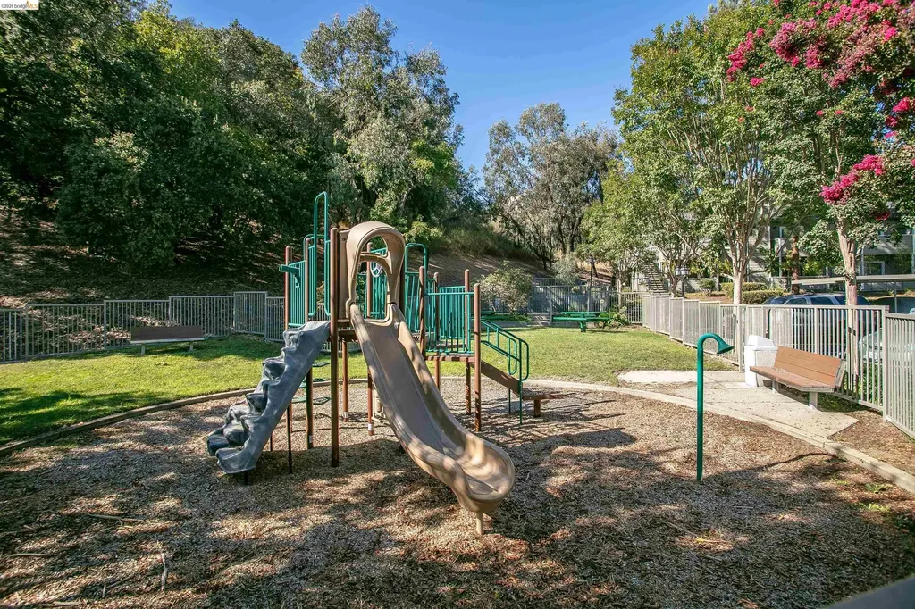 660 Canyon Oaks Drive Oakland CA 94605
