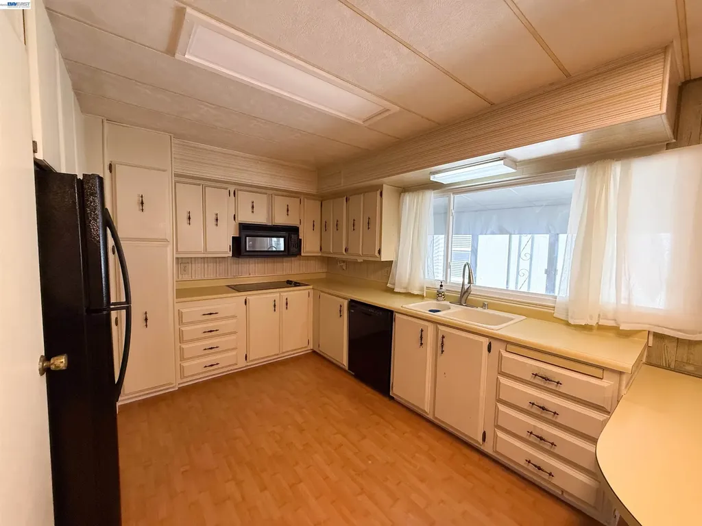 2203 Dalis Drive Concord CA 94520
