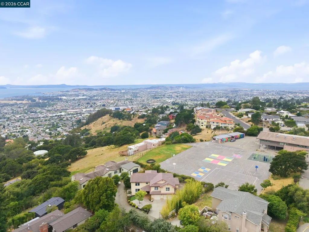 8505 Maiden Lane El Cerrito CA 94530