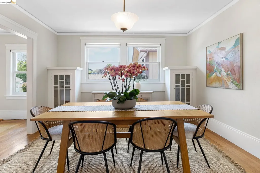 2537 Scenic Avenue Oakland CA 94602
