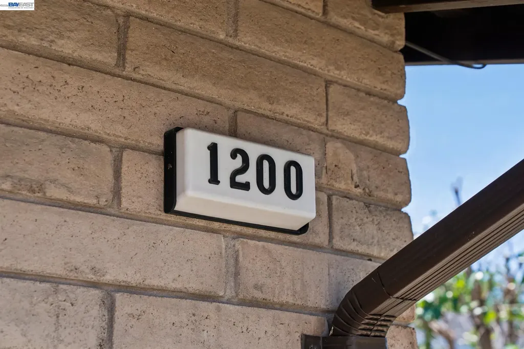 1200 Shaddick Drive Antioch CA 94509