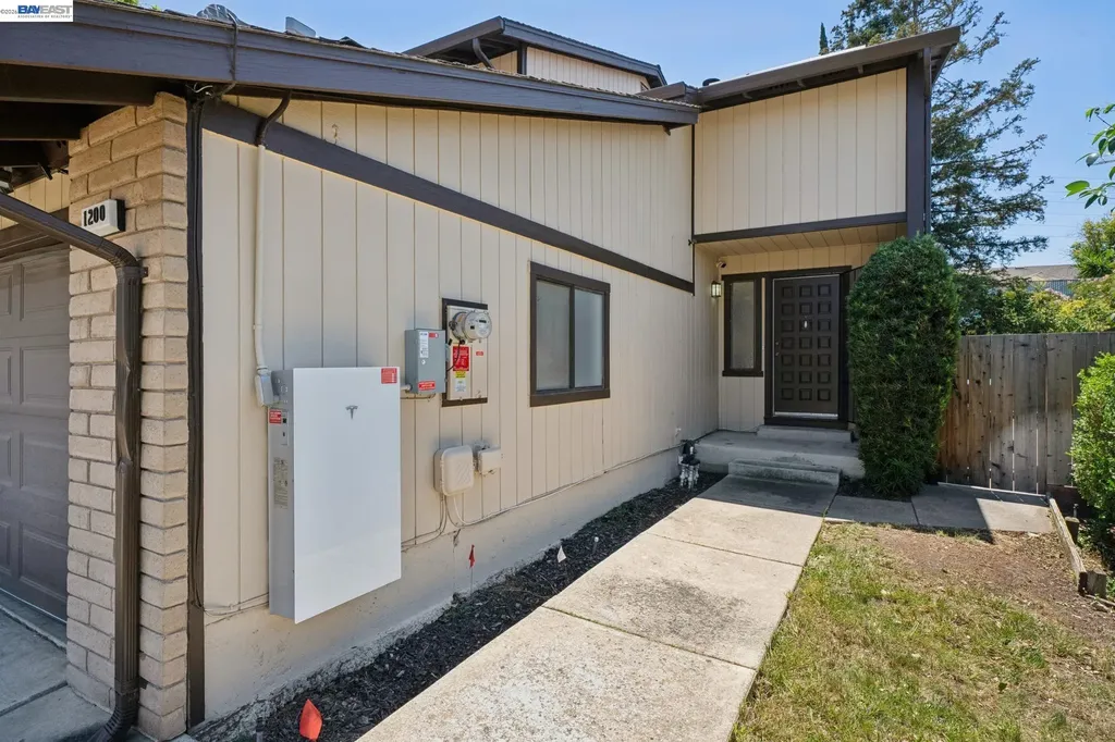 1200 Shaddick Drive Antioch CA 94509