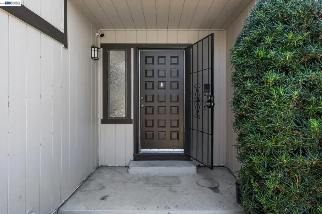 1200 Shaddick Drive Antioch CA 94509