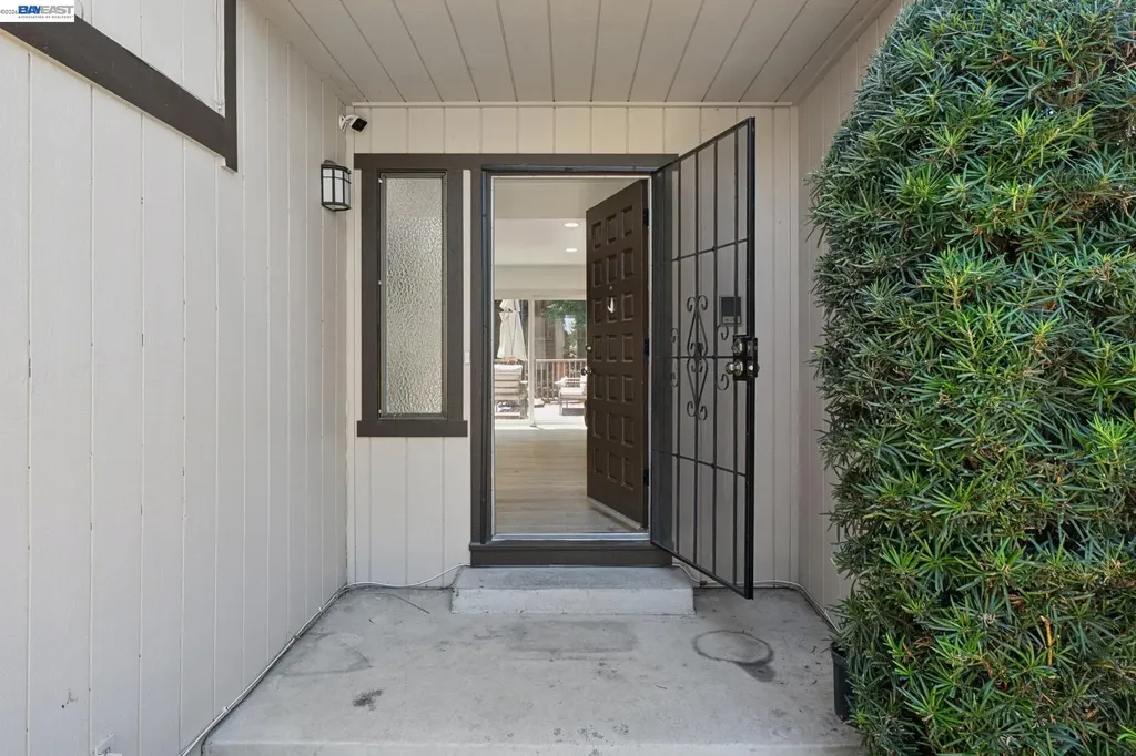 1200 Shaddick Drive Antioch CA 94509