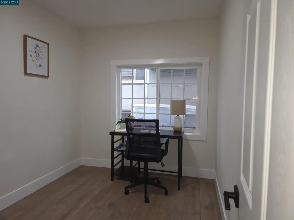 5915 San Pablo Oakland CA 94608