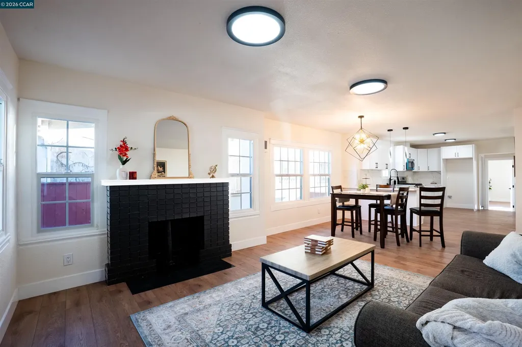 5915 San Pablo Oakland CA 94608