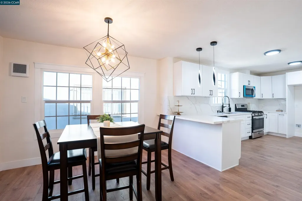 5915 San Pablo Oakland CA 94608