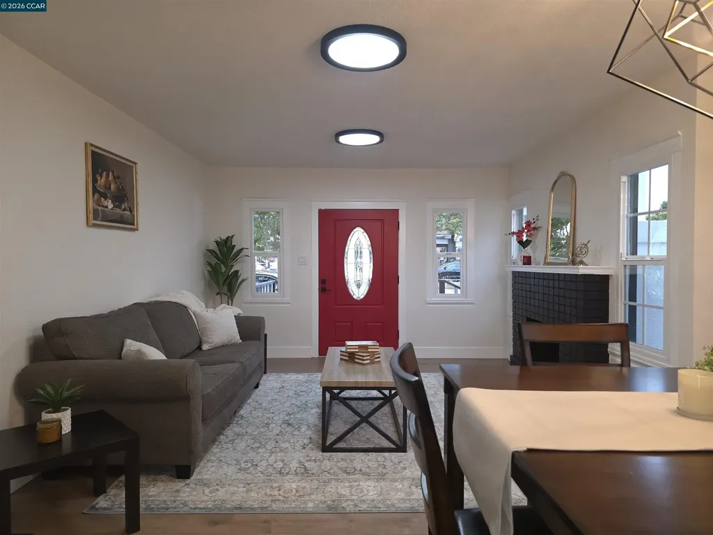 5915 San Pablo Oakland CA 94608