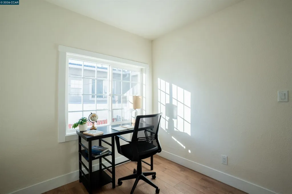 5915 San Pablo Oakland CA 94608