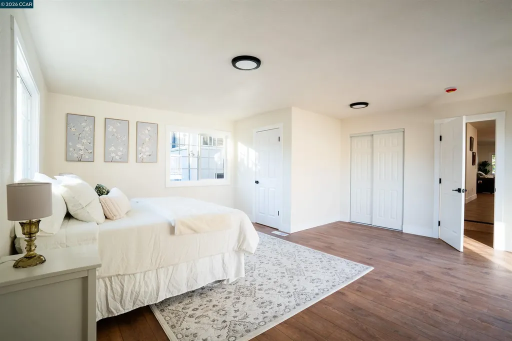 5915 San Pablo Oakland CA 94608