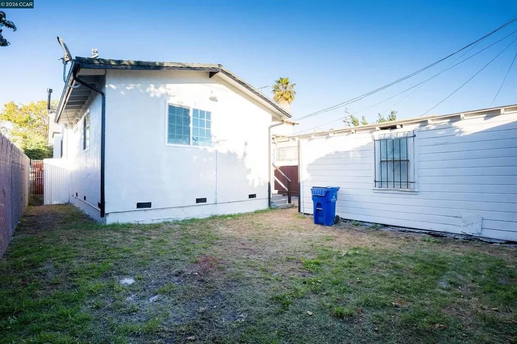 5915 San Pablo Oakland CA 94608
