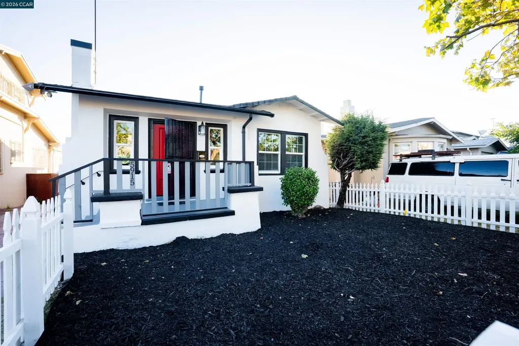 5915 San Pablo Oakland CA 94608