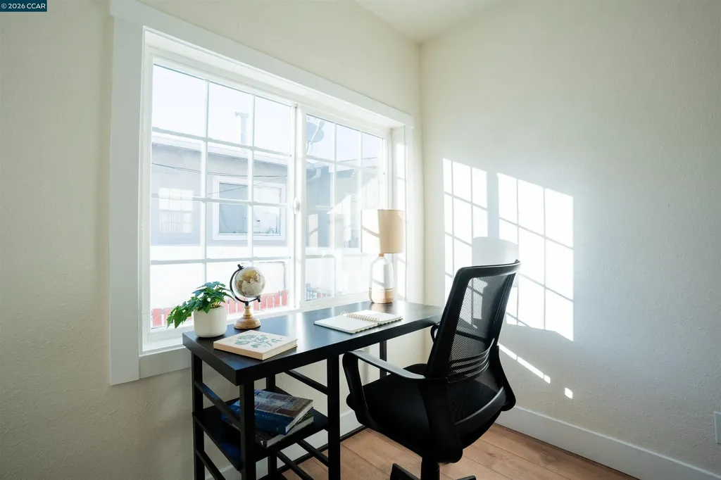 5915 San Pablo Oakland CA 94608