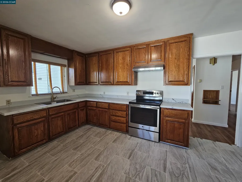 638 36th Street Richmond CA 94805
