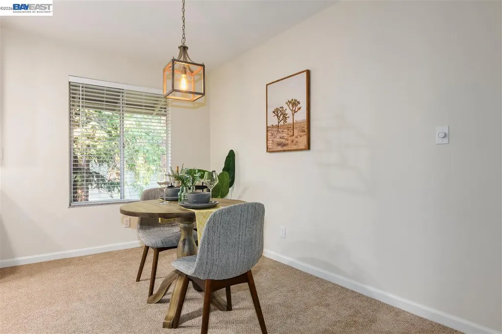 2734 Oak Road Unit 110 Walnut Creek CA 94597