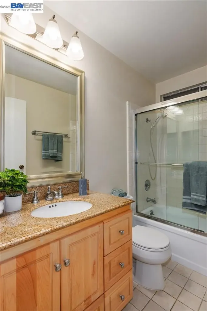 2734 Oak Road Unit 110 Walnut Creek CA 94597