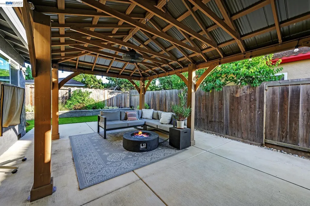 831 Delaware Way Livermore CA 94551