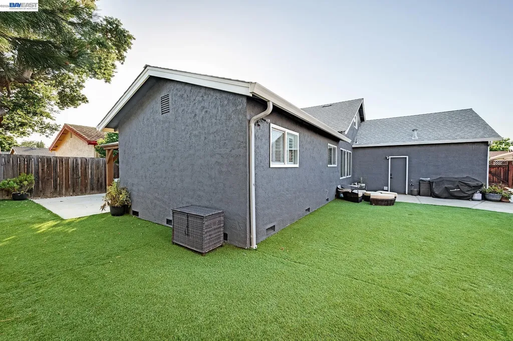 831 Delaware Way Livermore CA 94551
