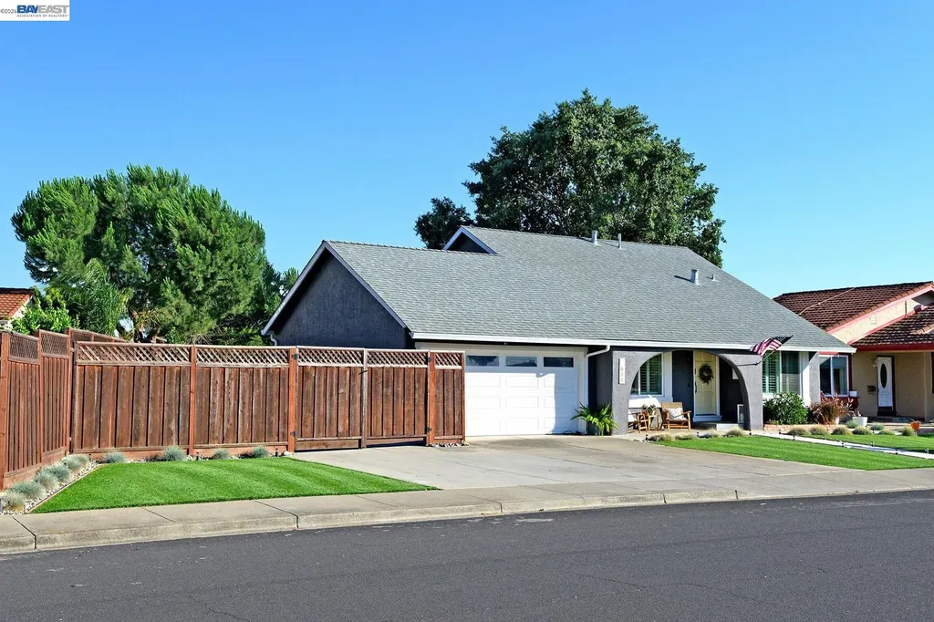 831 Delaware Way Livermore CA 94551